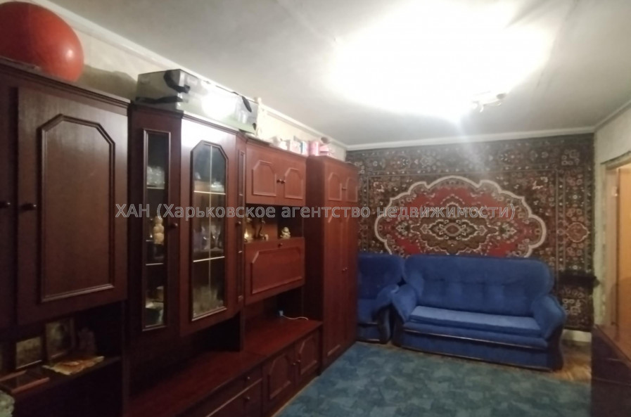 Продам квартиру, Аэрокосмический пр. , 2  ком., 44.30 м², косметический ремонт 