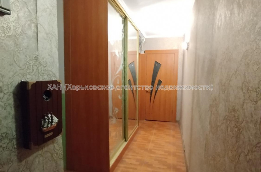 Продам квартиру, Аэрокосмический пр. , 2  ком., 44.30 м², косметический ремонт 