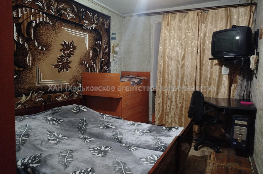 Продам квартиру, Аэрокосмический пр. , 2  ком., 44.30 м², косметический ремонт 