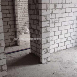 Продам квартиру, Шевченковский пер. , 1 кім., 34.20 м², без внутренних работ