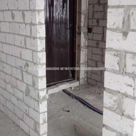 Продам квартиру, Шевченковский пер. , 1 кім., 34.20 м², без внутренних работ