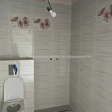 Продам квартиру, Победы просп. , 2 кім., 48.40 м², без отделочных работ 