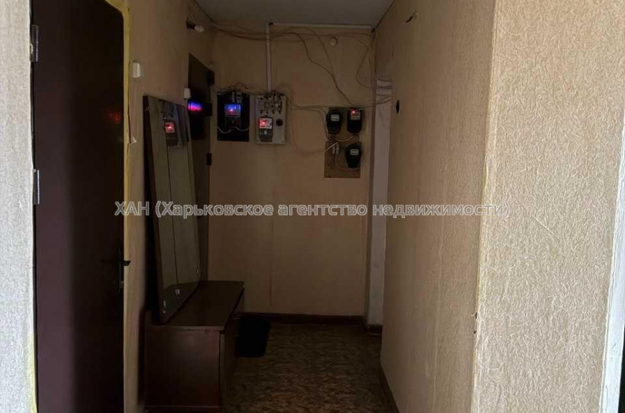 Продам квартиру, Шекспира ул. , 1 кім., 8.60 м², советский ремонт 