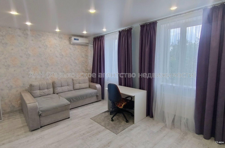 Продам квартиру, Мира ул. , 1  ком., 48.10 м², авторский дизайн 