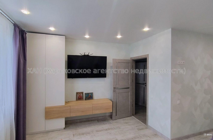 Продам квартиру, Мира ул. , 1  ком., 48.10 м², авторский дизайн 