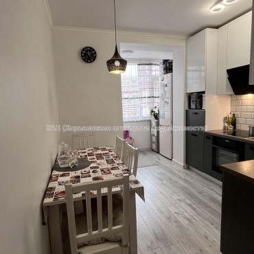 Продам квартиру, Ньютона ул. , 1  ком., 44 м², евроремонт 