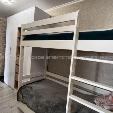 Продам квартиру, Ньютона ул. , 1  ком., 44 м², евроремонт 