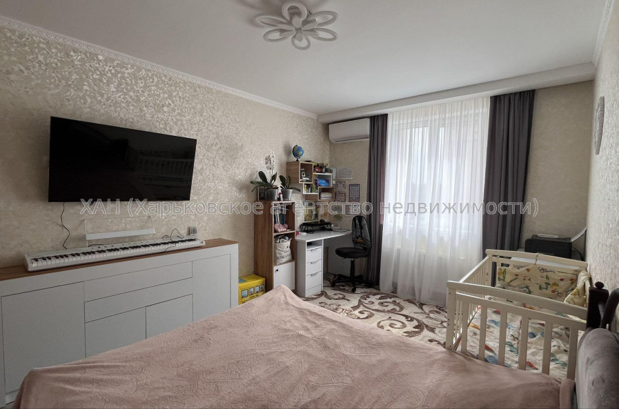 Продам квартиру, Ньютона ул. , 1  ком., 44 м², евроремонт 