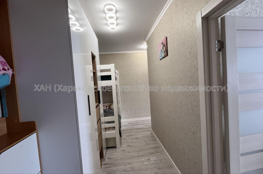 Продам квартиру, Ньютона ул. , 1  ком., 44 м², евроремонт 