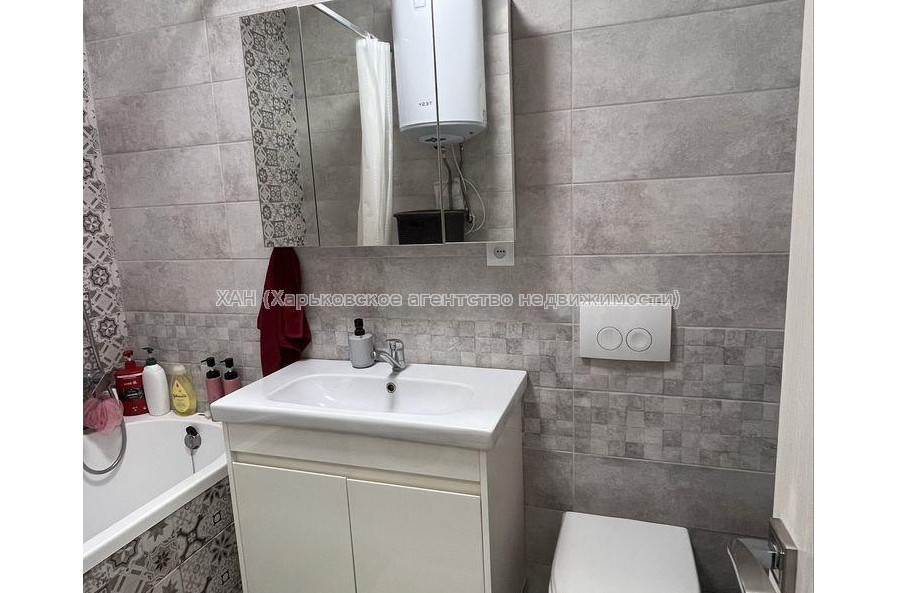 Продам квартиру, Ньютона ул. , 1  ком., 44 м², евроремонт 