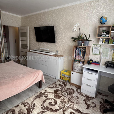 Продам квартиру, Ньютона ул. , 1  ком., 44 м², евроремонт 