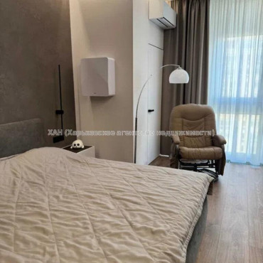 Продам квартиру, Клочковская ул. , 2  ком., 78 м², авторский дизайн 