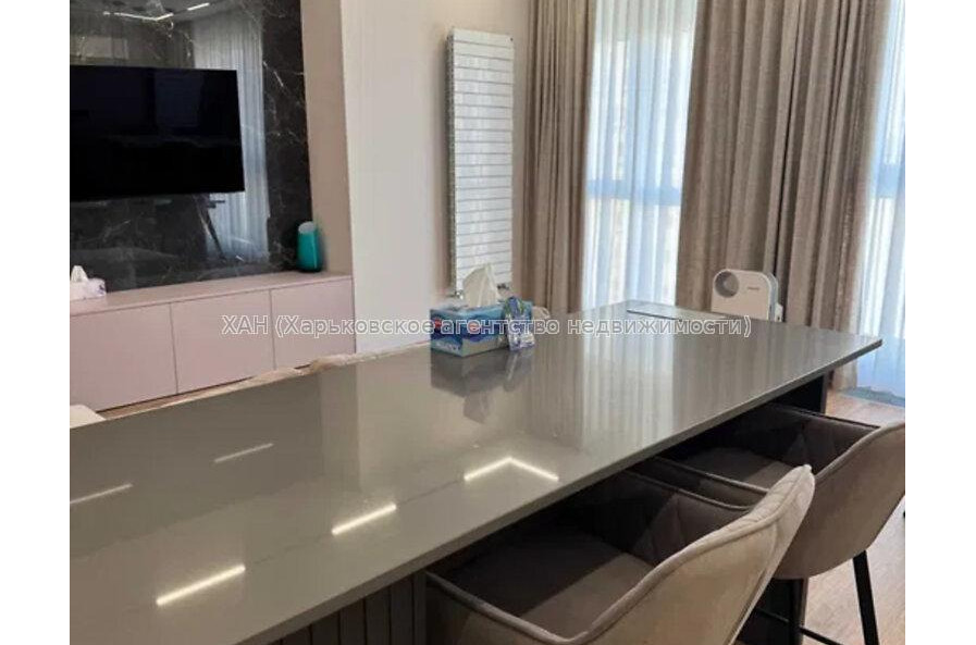 Продам квартиру, Клочковская ул. , 2  ком., 78 м², авторский дизайн 