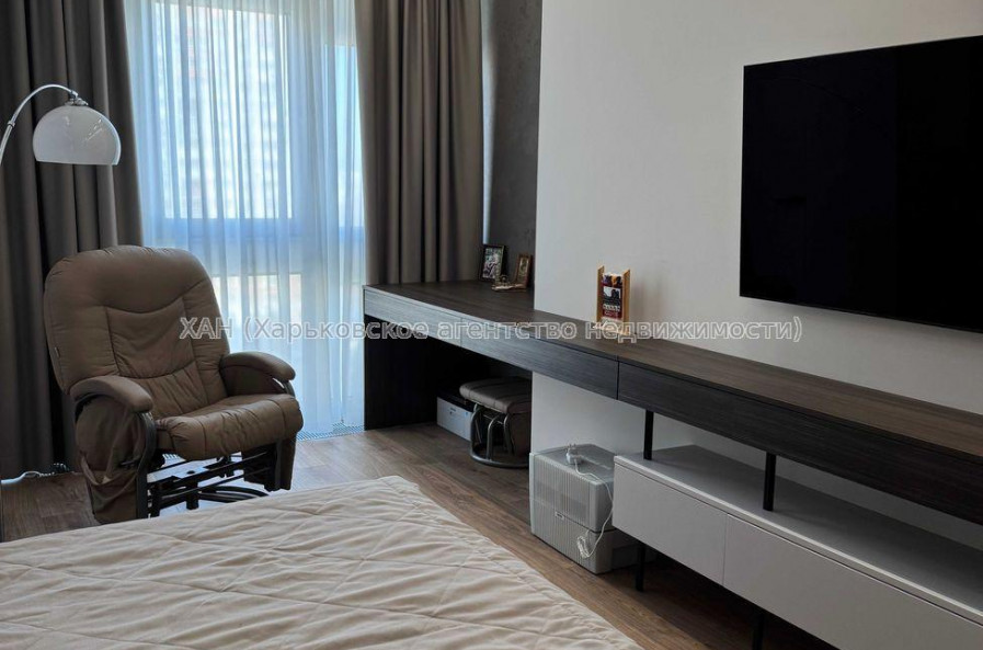 Продам квартиру, Клочковская ул. , 2  ком., 78 м², авторский дизайн 