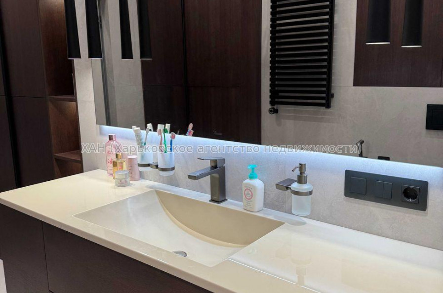 Продам квартиру, Клочковская ул. , 2  ком., 78 м², авторский дизайн 