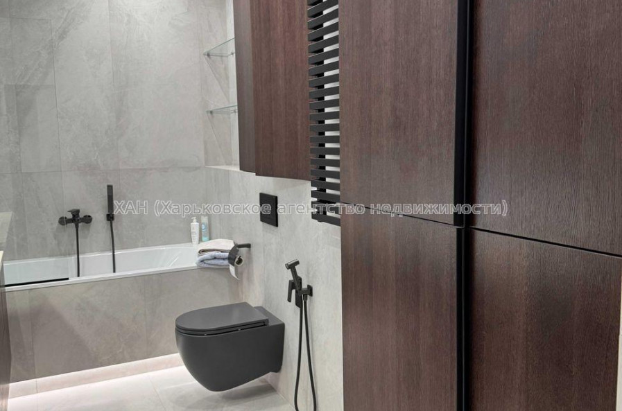 Продам квартиру, Клочковская ул. , 2  ком., 78 м², авторский дизайн 