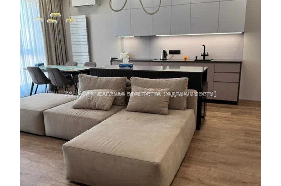 Продам квартиру, Клочковская ул. , 2  ком., 78 м², авторский дизайн 