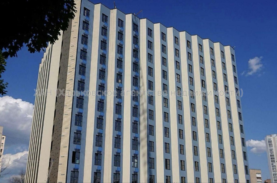 Продам квартиру, Серповая ул. , 1  ком., 23 м², без внутренних работ 