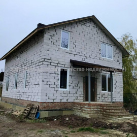 Продам будинок, Свято-Ильинская ул. , 210 м², 15 соток, без внутренних работ