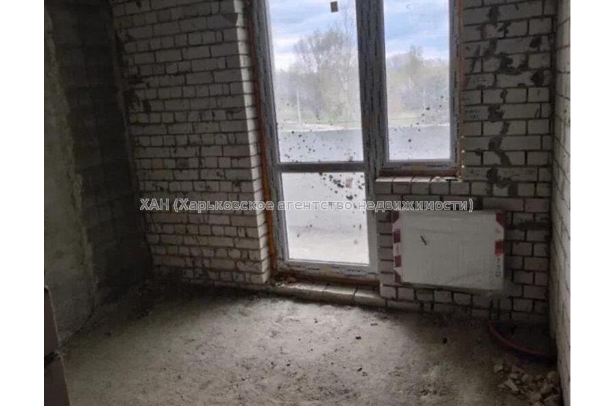Продам квартиру, Шевченковский пер. , 2 кім., 56.80 м², без внутренних работ 