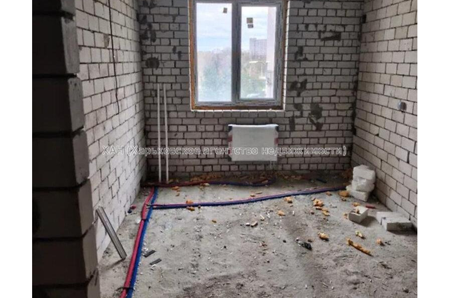 Продам квартиру, Шевченковский пер. , 2 кім., 56.80 м², без внутренних работ 