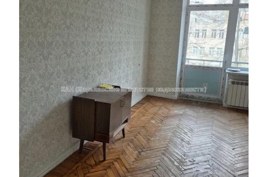 Продам квартиру, Дарвина ул. , 2 кім., 56 м², косметический ремонт 