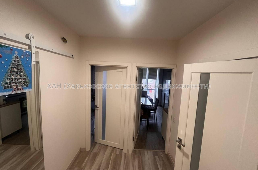 Продам квартиру, Героев Харькова просп. , 1  ком., 38 м², капитальный ремонт 