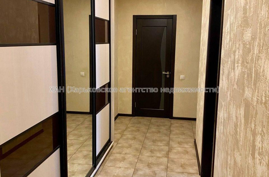 Продам квартиру, Юбилейный просп. , 2 кім., 72 м², евроремонт 