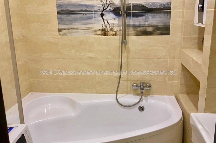 Продам квартиру, Юбилейный просп. , 2 кім., 72 м², евроремонт 