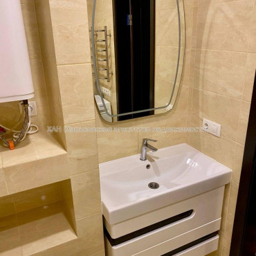 Продам квартиру, Юбилейный просп. , 2 кім., 72 м², евроремонт 