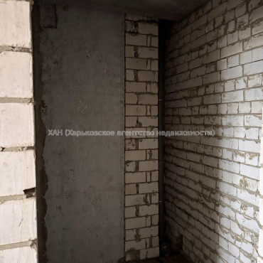 Продам квартиру, Героев Харькова просп. , 1  ком., 47 м², без внутренних работ 