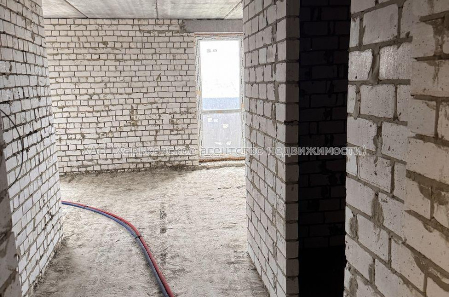 Продам квартиру, Героев Харькова просп. , 1  ком., 47 м², без внутренних работ 