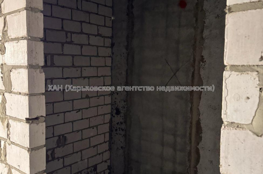 Продам квартиру, Героев Харькова просп. , 1  ком., 47 м², без внутренних работ 