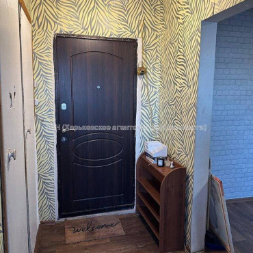 Продам квартиру, Победы просп. , 1  ком., 30 м², капитальный ремонт 
