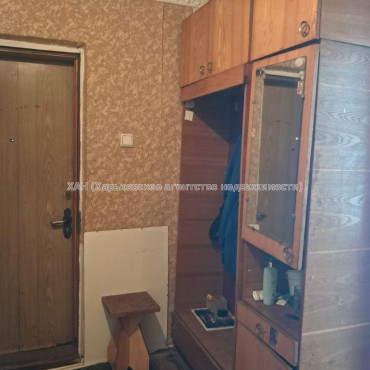 Продам квартиру, 3  ком., 60 м², советский ремонт 