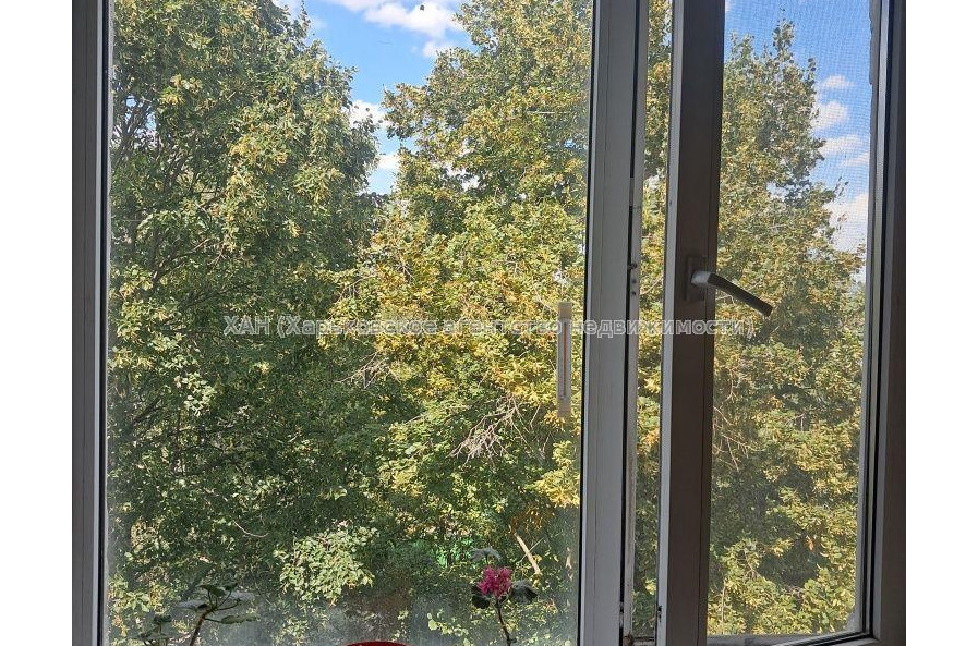 Продам квартиру, 3  ком., 60 м², советский ремонт 