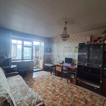 Продам квартиру, 3  ком., 60 м², советский ремонт 