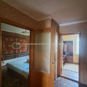 Продам квартиру, 3  ком., 60 м², советский ремонт 