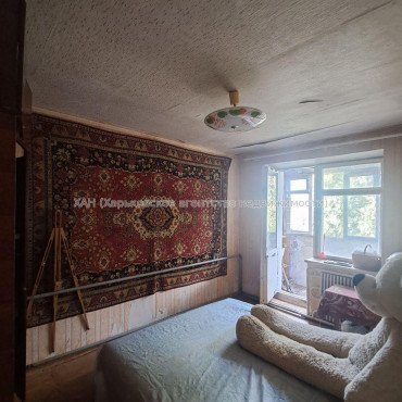 Продам квартиру, 3  ком., 60 м², советский ремонт 