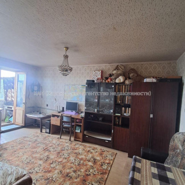 Продам квартиру, 3  ком., 60 м², советский ремонт 