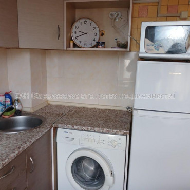 Продам квартиру, Салтовское шоссе , 1 кім., 33 м², косметический ремонт 