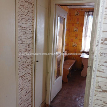 Продам квартиру, Салтовское шоссе , 1 кім., 33 м², косметический ремонт 