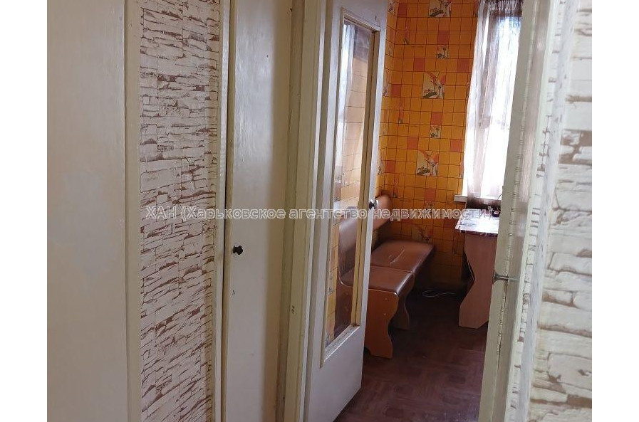 Продам квартиру, Салтовское шоссе , 1 кім., 33 м², косметический ремонт 