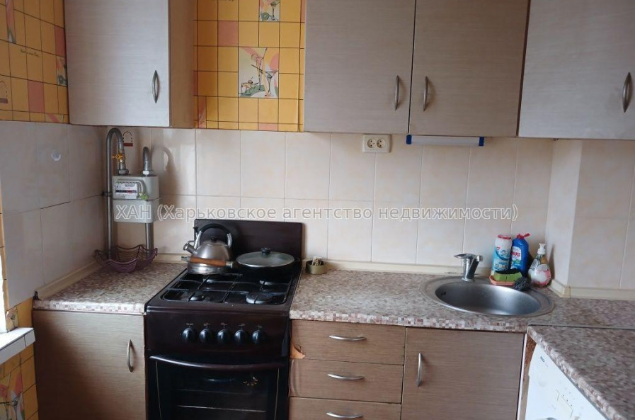 Продам квартиру, Салтовское шоссе , 1 кім., 33 м², косметический ремонт 