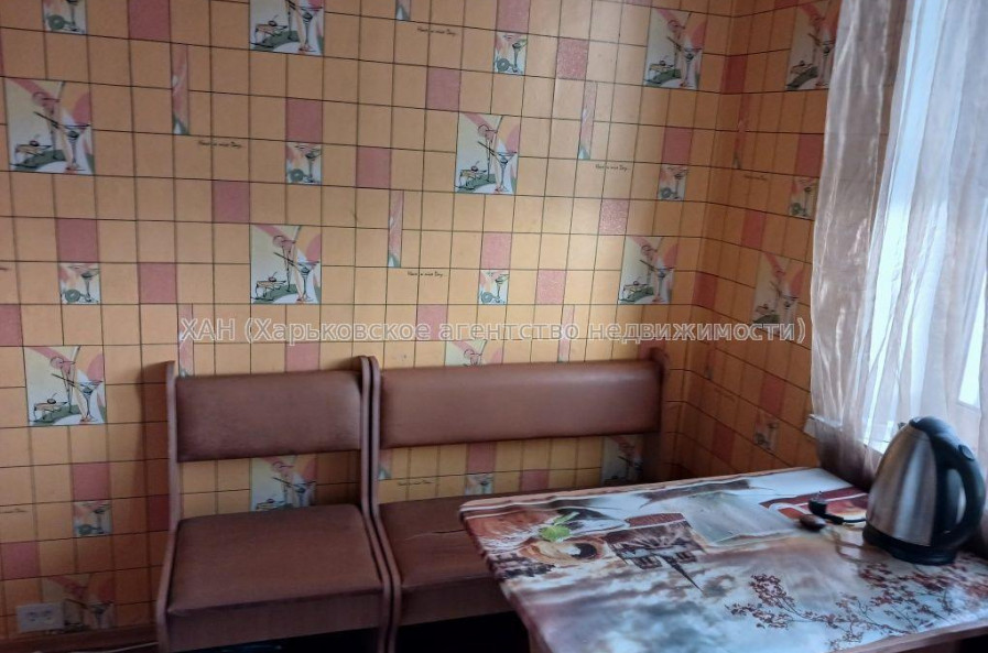 Продам квартиру, Салтовское шоссе , 1 кім., 33 м², косметический ремонт 