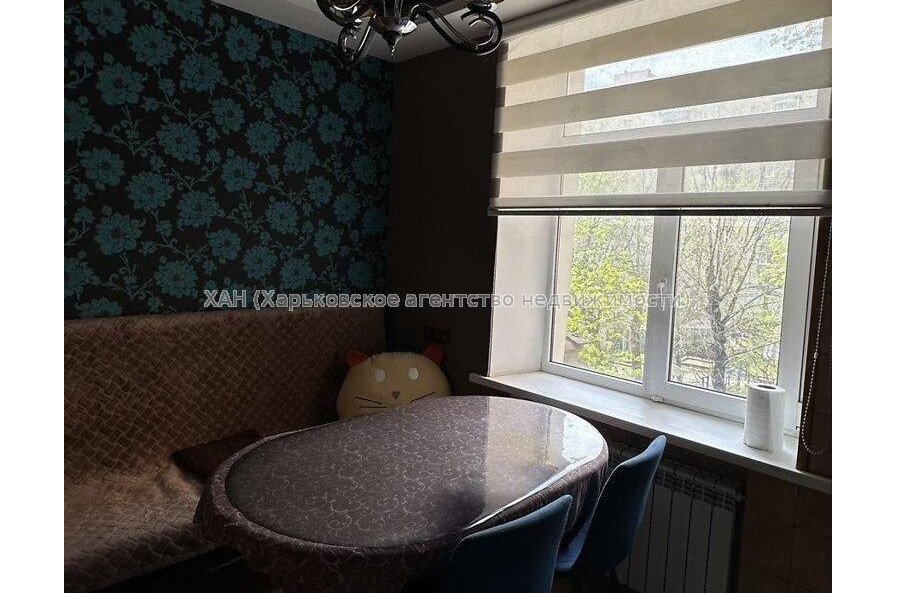 Продам квартиру, Кацарская ул. , 2  ком., 54.90 м², косметический ремонт 