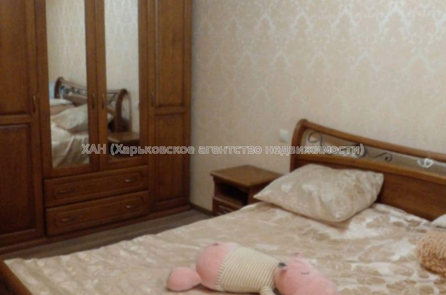 Продам квартиру, Соборности Украины ул. , 3  ком., 105 м², капитальный ремонт 