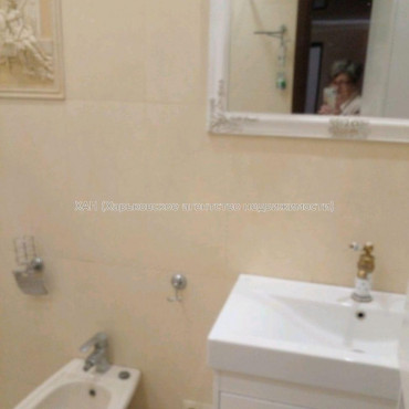 Продам квартиру, Соборности Украины ул. , 3  ком., 105 м², капитальный ремонт 