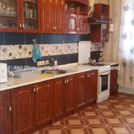 Продам квартиру, Академика Павлова ул. , 3 кім., 118.50 м², частичный ремонт