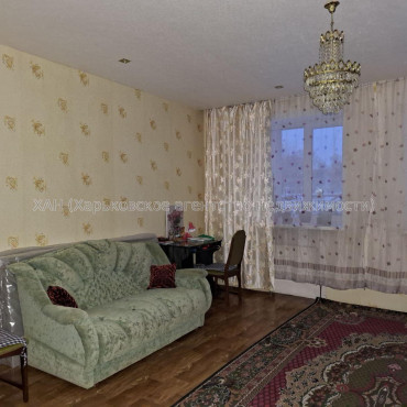 Продам квартиру, Академика Павлова ул. , 3  ком., 118.50 м², частичный ремонт 